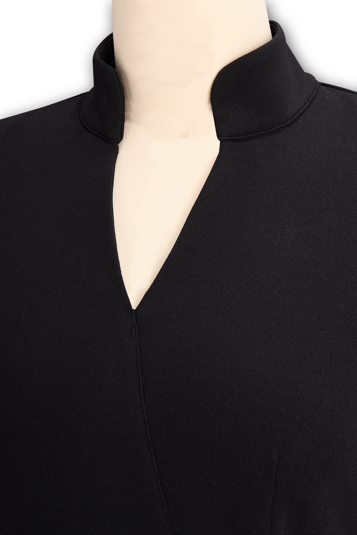 Elisa | Elegancka sukienka midi z paskiem i długim rękawem