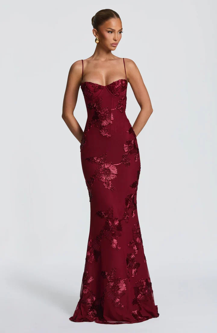 Kaminski | Elegancka sukienka maxi z kwiatowym haftem 3D