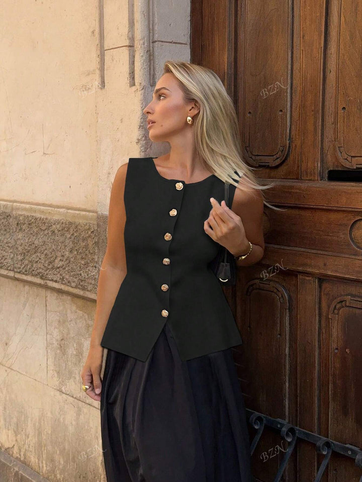 Bożydara | Elegancki bezrękawnik damski z ozdobnymi guzikami