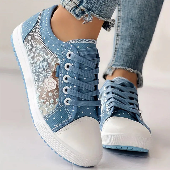 Mielle - Kropkowane Sportowe Buty z Koronką