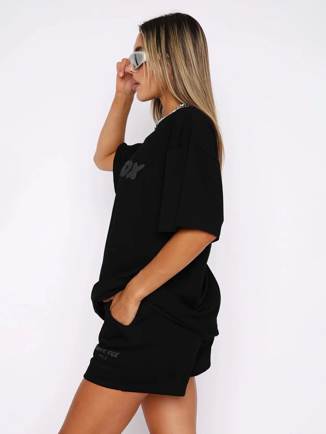 Kaminski | Dwuczęściowy sportowy komplet T-shirt i szorty | Nadia