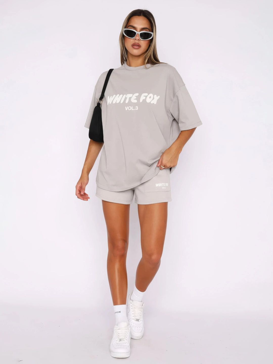 Kaminski | Dwuczęściowy sportowy komplet T-shirt i szorty | Nadia
