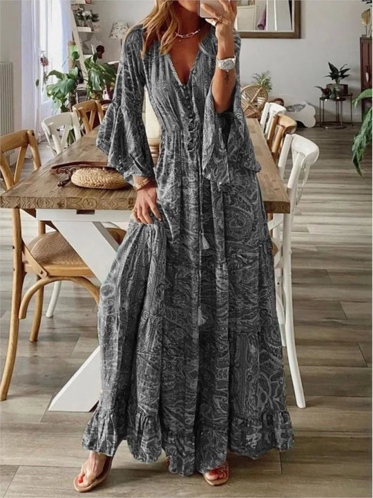 Sukienka maxi w stylu boho o płynnym kroju i detalach – Amira