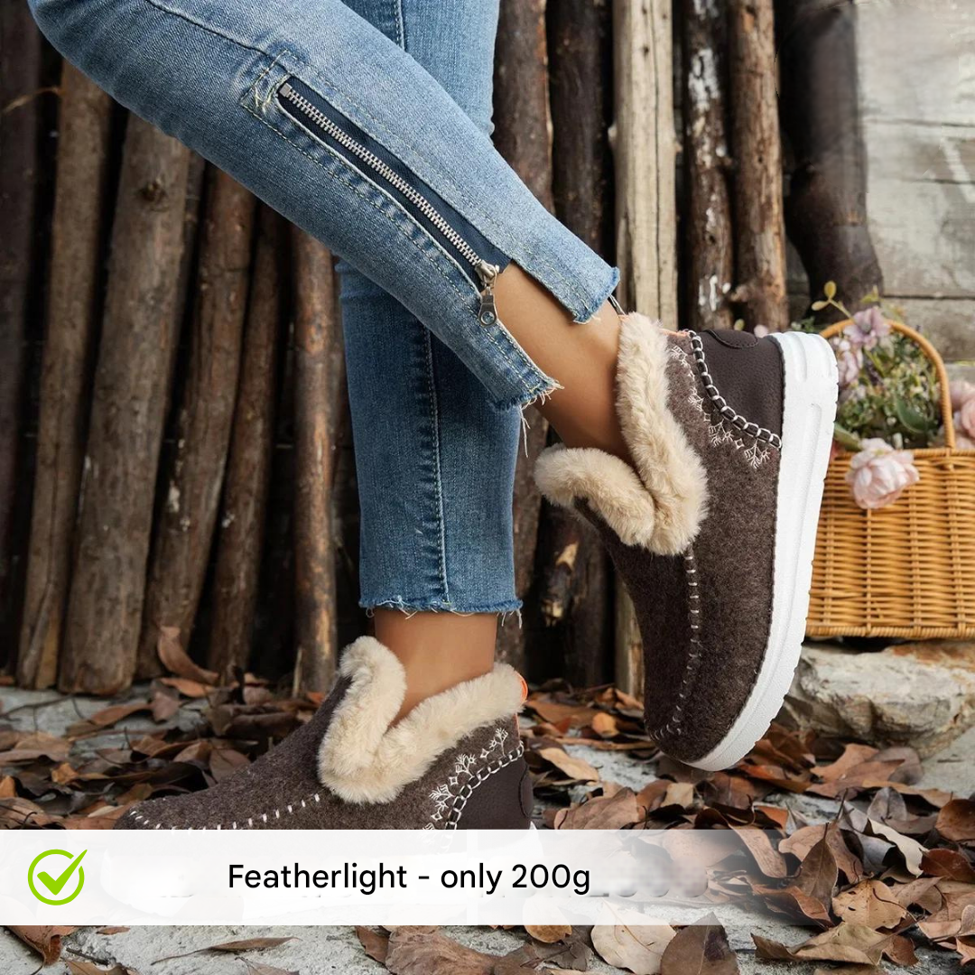 Kobieta komfortowe buty z futrem - Valeria
