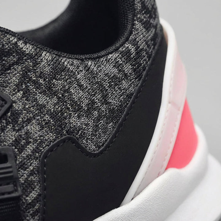 Oddychowy sneaker z gumową podeszwą - Bradley