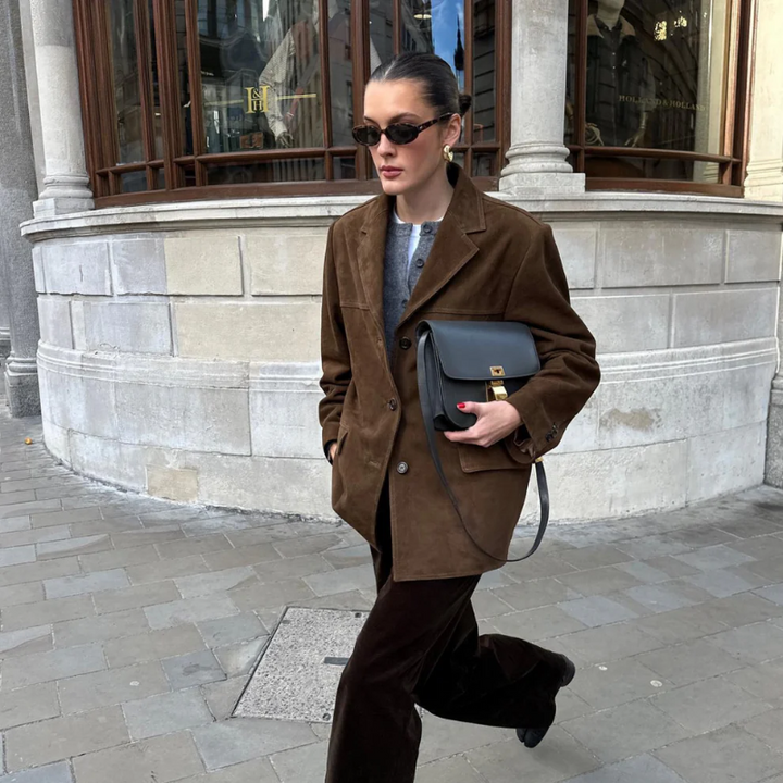 Oversize'owa kurtka z zamszu z klapami – Alina edycja jesienna