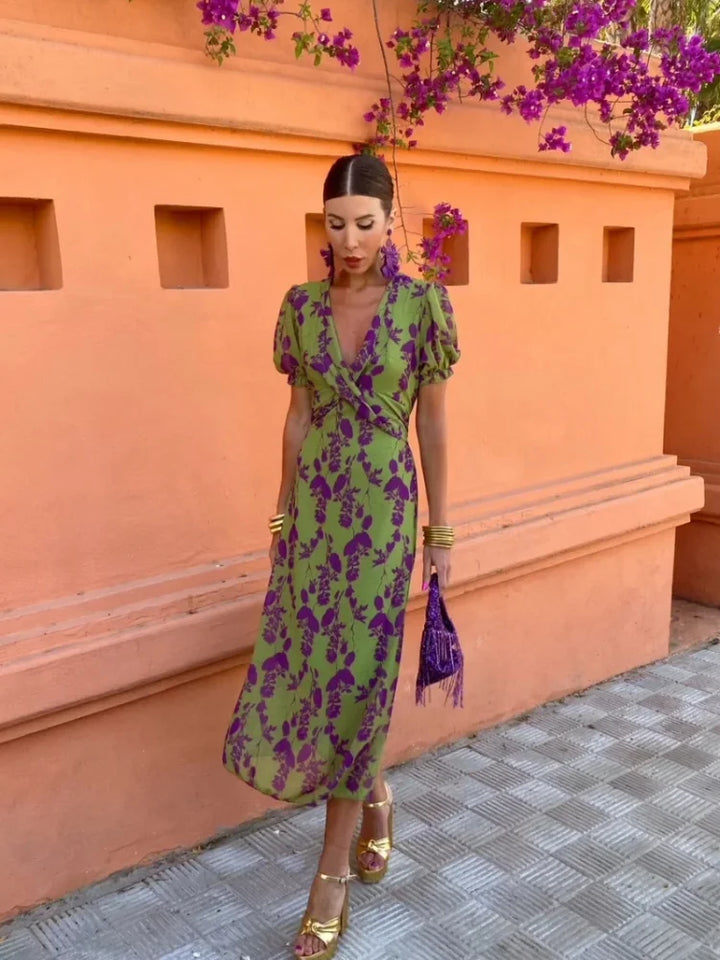 Rhiannon | Elegancka i zwiewna letnia sukienka