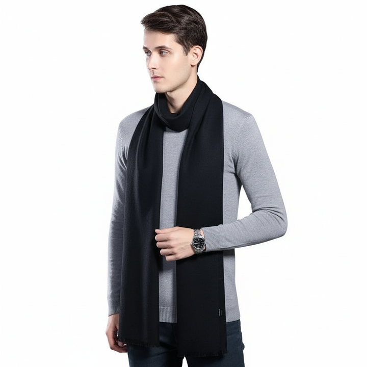Elegancki kaszmirowy szal w prostym wzorze - CozyCove