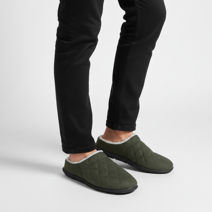 Zimowe kapcie z futerkiem - CozyKick