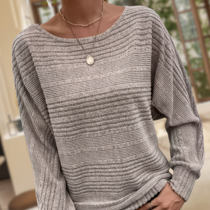Wzorzysty sweter damski - Lara