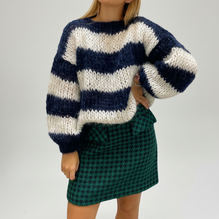 Zebrasty sweter - Hannah