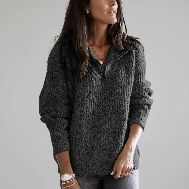 Wykonany na drutach sweter jesienny - Regina