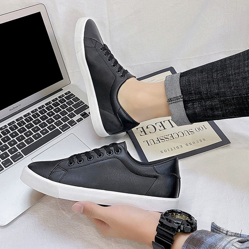Męskie slip-on skórzane sneakersy – Jonas
