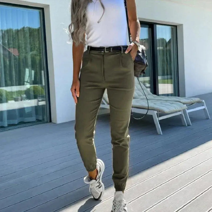 Ewelina | Bawełniane chinosy w klasycznym stylu