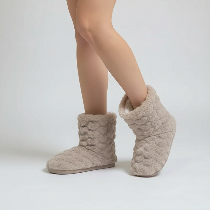 Wysokie klapki domowe - FluffBoot