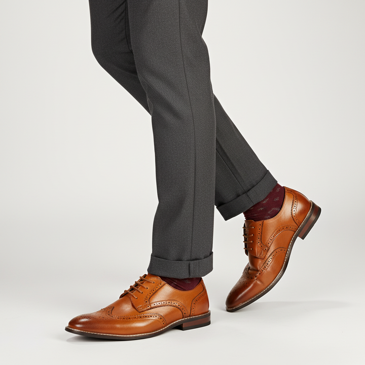 Klasyczne pantofle męskie w stylu wingtip - Oliver