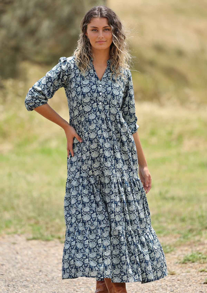 Sukienka maxi z długimi rękawami - Joleen