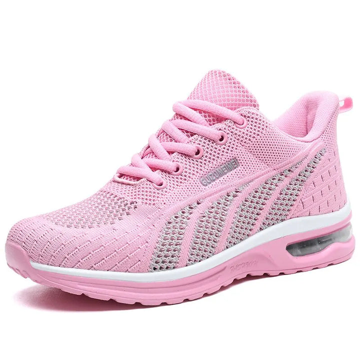Lekko wyściełany sneaker - Gina