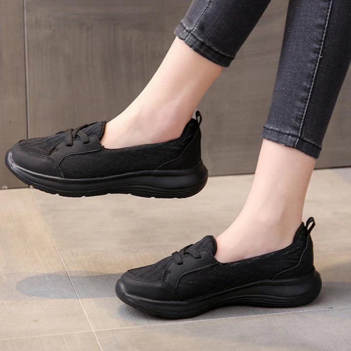 Lekkie wsuwane buty rekreacyjne - Leticia