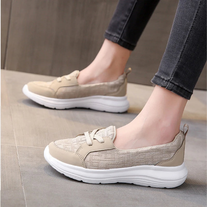 Lekkie wsuwane buty rekreacyjne - Leticia