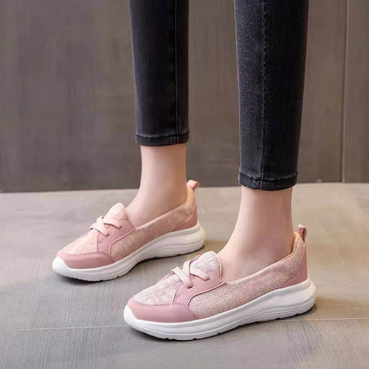 Lekkie wsuwane buty rekreacyjne - Leticia
