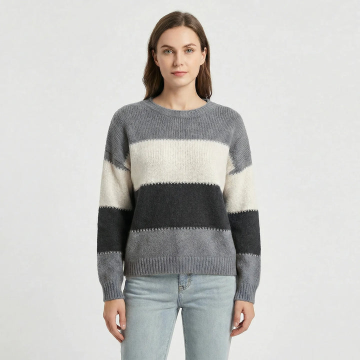 Sweter damski o luźnym kroju - Josefine