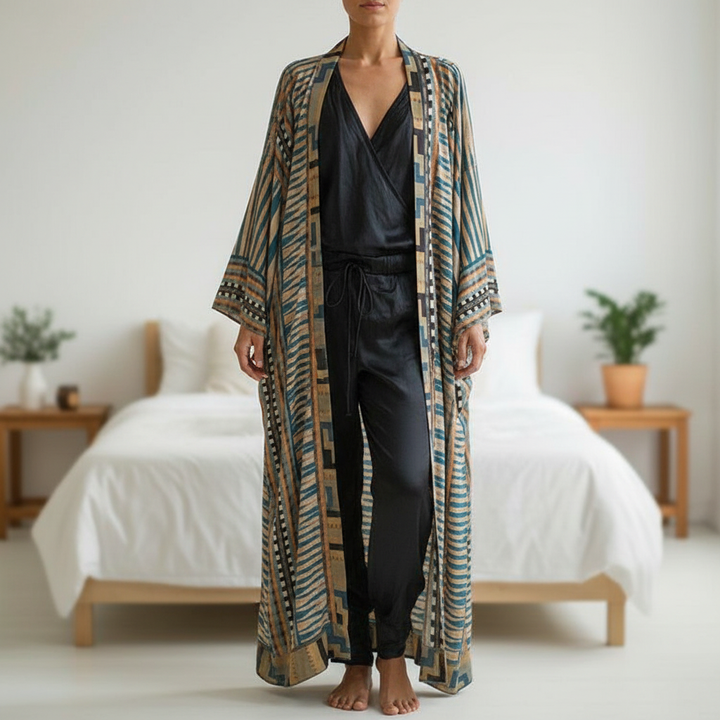 Nowoczesna kurtka przypominająca kimono - Elena