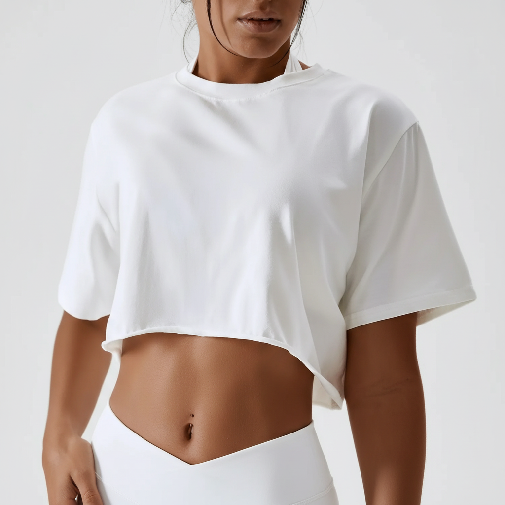 Modny crop top treningowy - Leichtiva