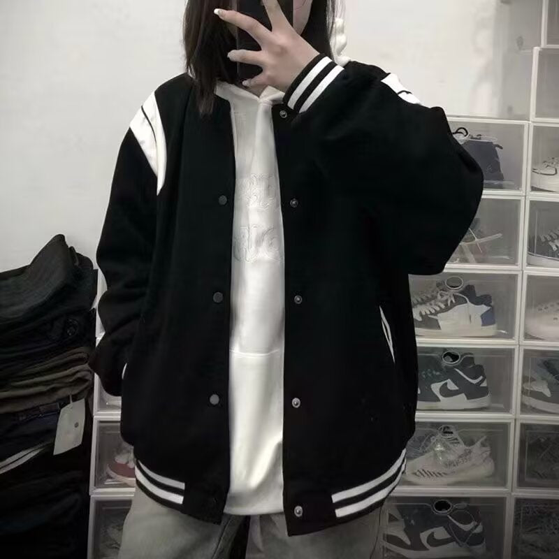 Adrielle | Retro kurtka varsity oversize z kontrastowymi rękawami i ściągaczami