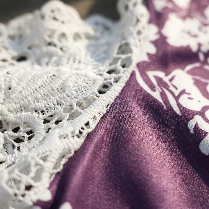 Top plus size z kwiatową koronką - Tiffany