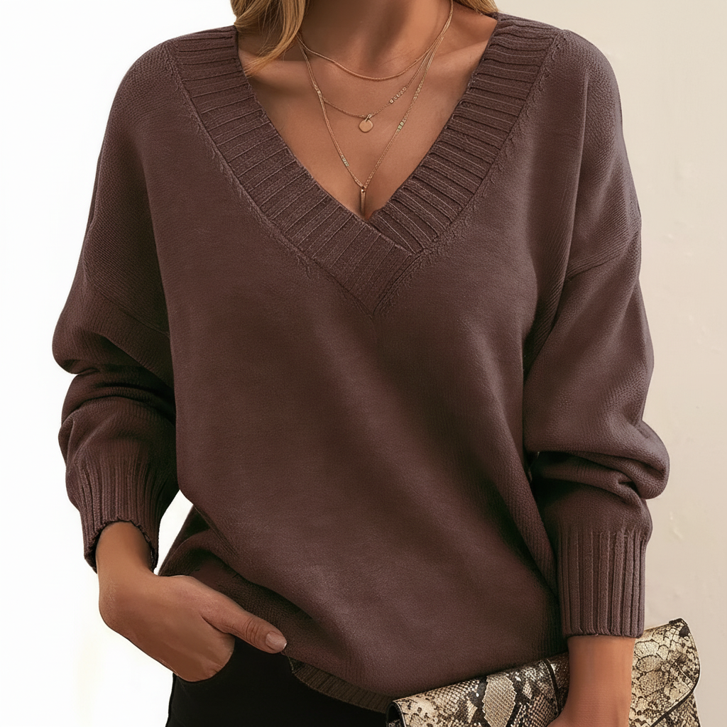 Sweter z dekoltem w serek - Angelika