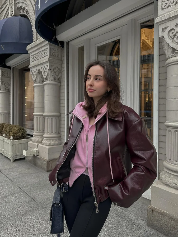 Brązowa skórzana damska kurtka z klapami – Giulia
