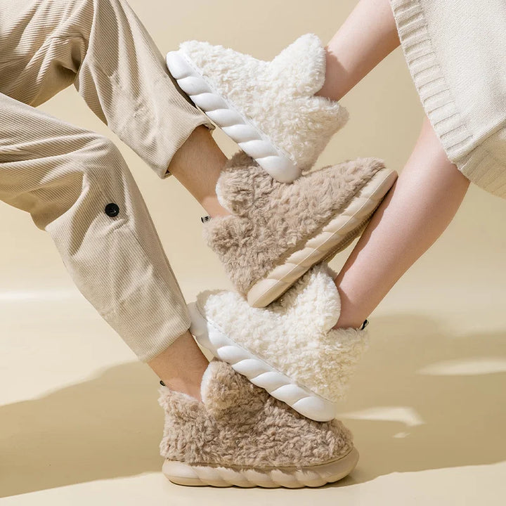 Ciepłe damskie kapcie z bawełny i pluszu – CozySteps