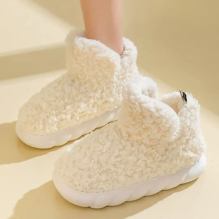 Ciepłe damskie kapcie z bawełny i pluszu – CozySteps