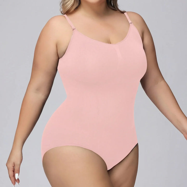 Jednoczęściowe bezszwowe body w rozmiarze plus - Delores