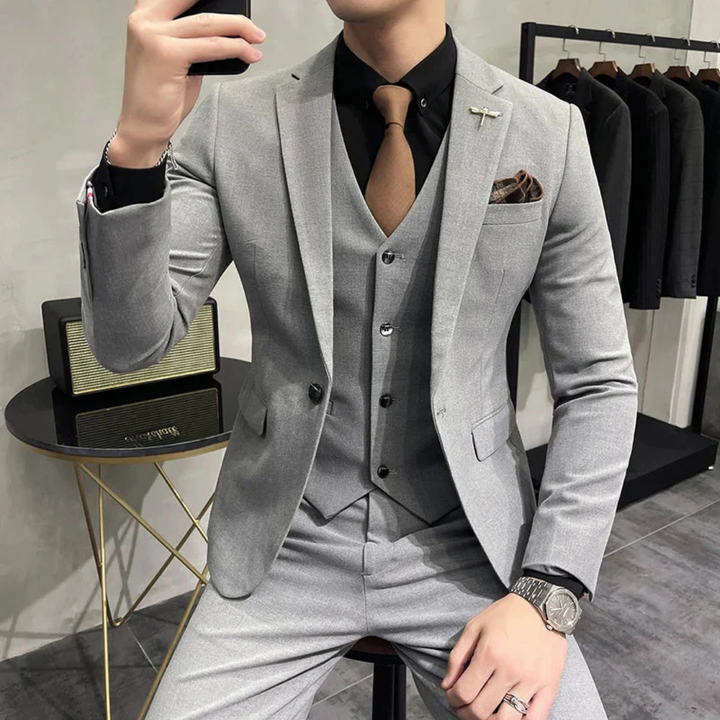 Garnitur trzyczęściowy Slim-Fit - Merlin