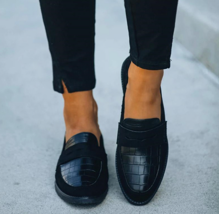 Damskie buty wsuwane Elegant - Jill