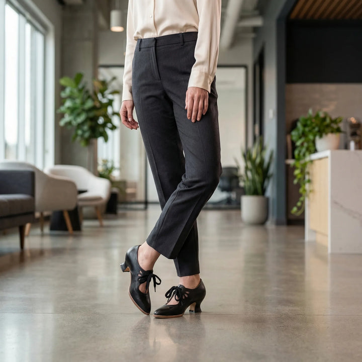 Sznurowane buty na obcasie w stylu vintage - Virginia