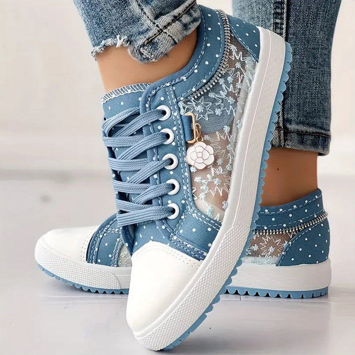 Mielle - Kropkowane Sportowe Buty z Koronką
