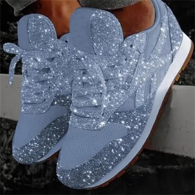 Błyszczące damskie sneakersy z sportowym komfortem – Leona