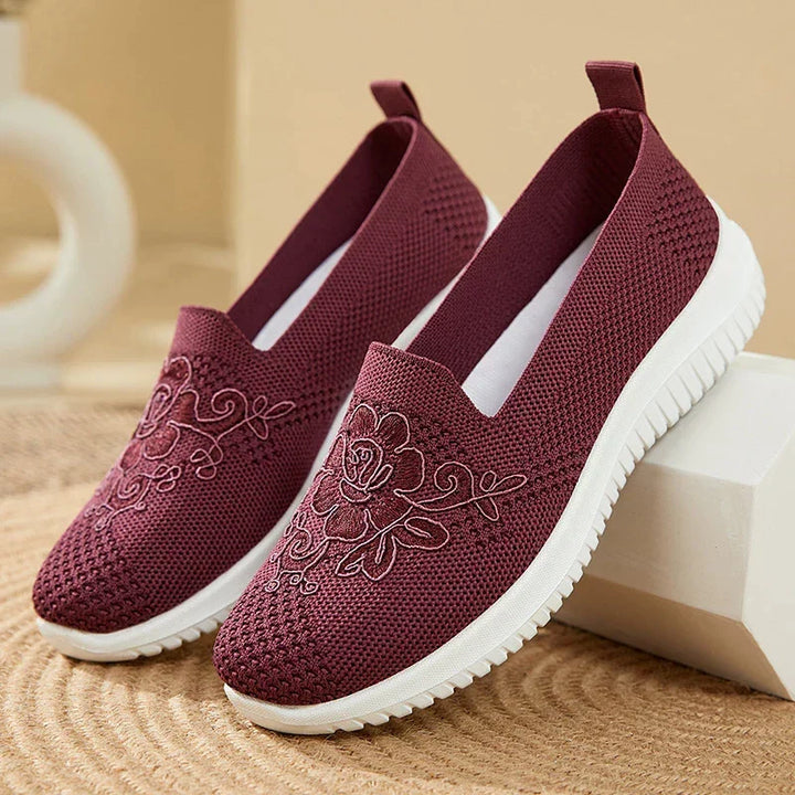 BreezeWalk Sandał | Oddychający Sandał Damski z Haftem