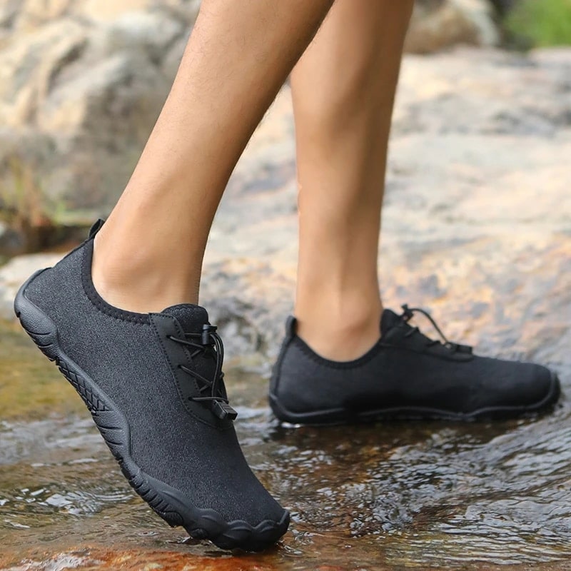 Buty sportowe na boso z antypoślizgową podeszwą – Leonis