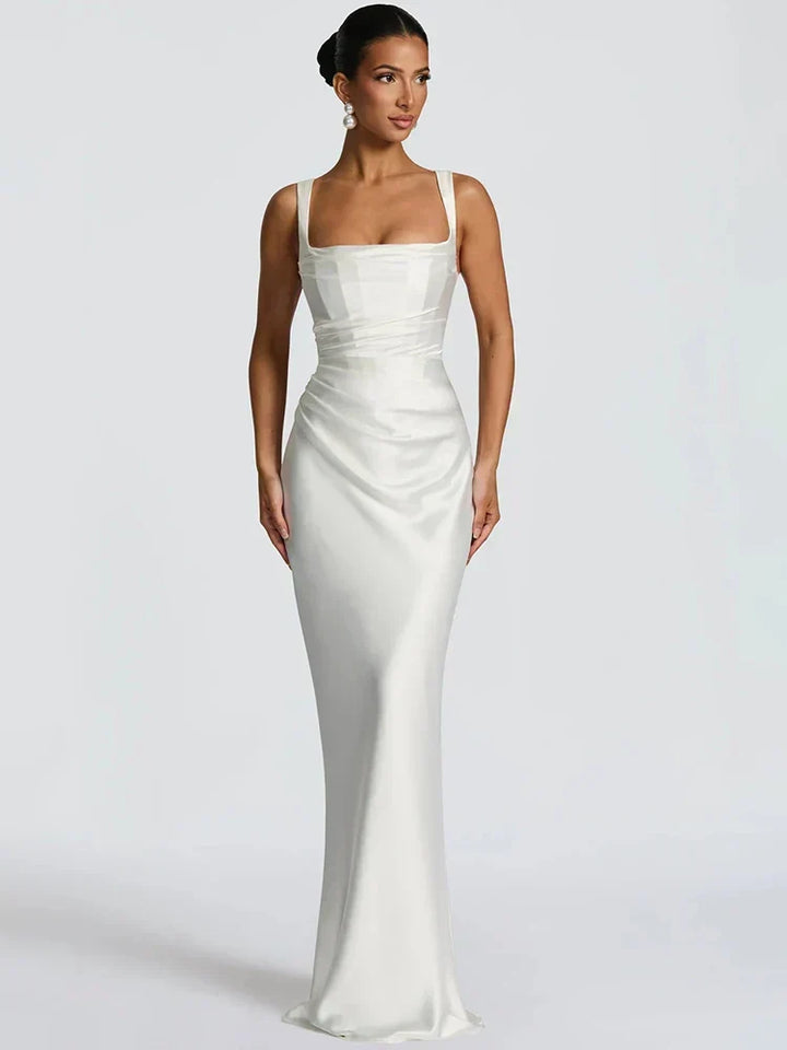 Kaminski | Elegancka sukienka maxi z odkrytymi plecami i szarfą
