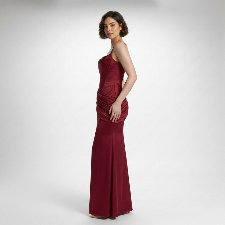 Kaminski | Elegancka Satynowa Sukienka Maxi z Gorsetem i Drapowaniem