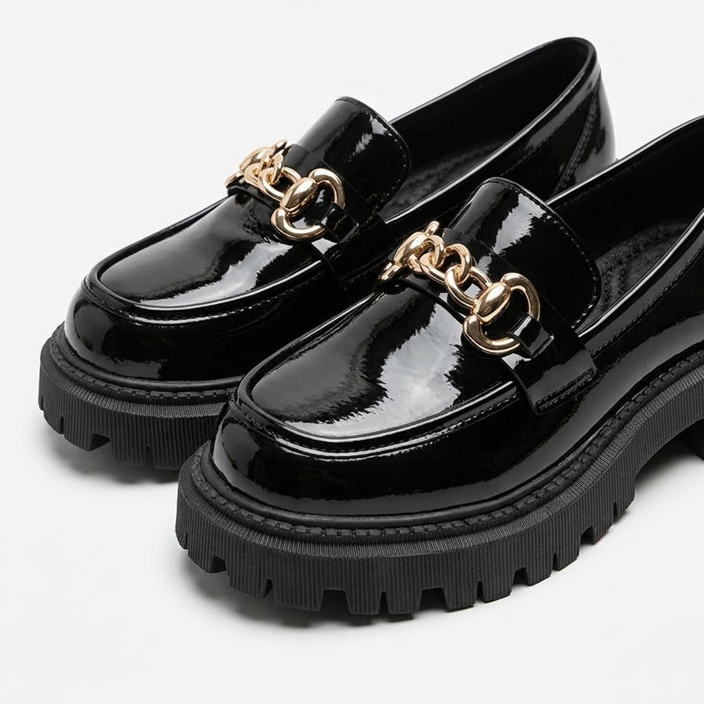 Kaminski | Damskie Loafersy Chunky z Ozdobnym Łańcuszkiem i Grubą Podeszwą