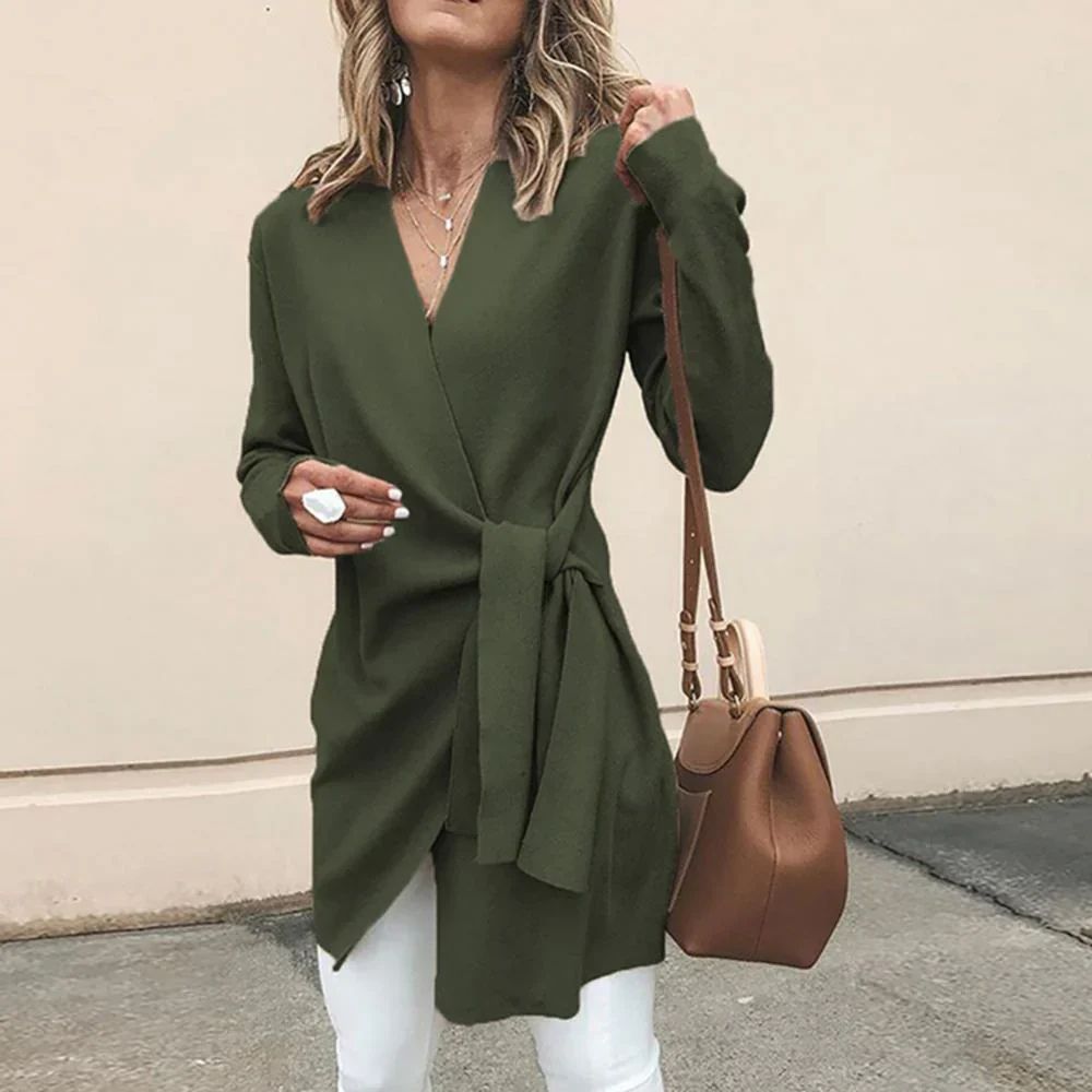 Sweter damski z wiązanym paskiem – Elin