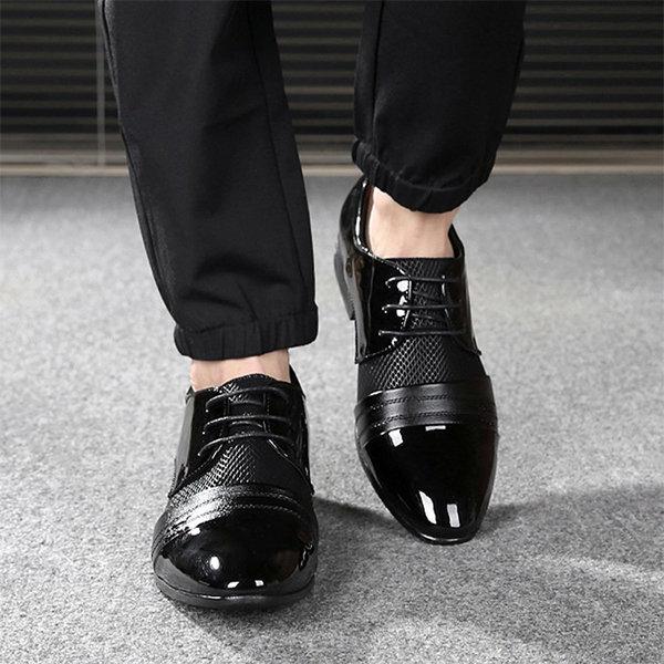 Wysokiej jakości męskie buty sznurowane - Adrian
