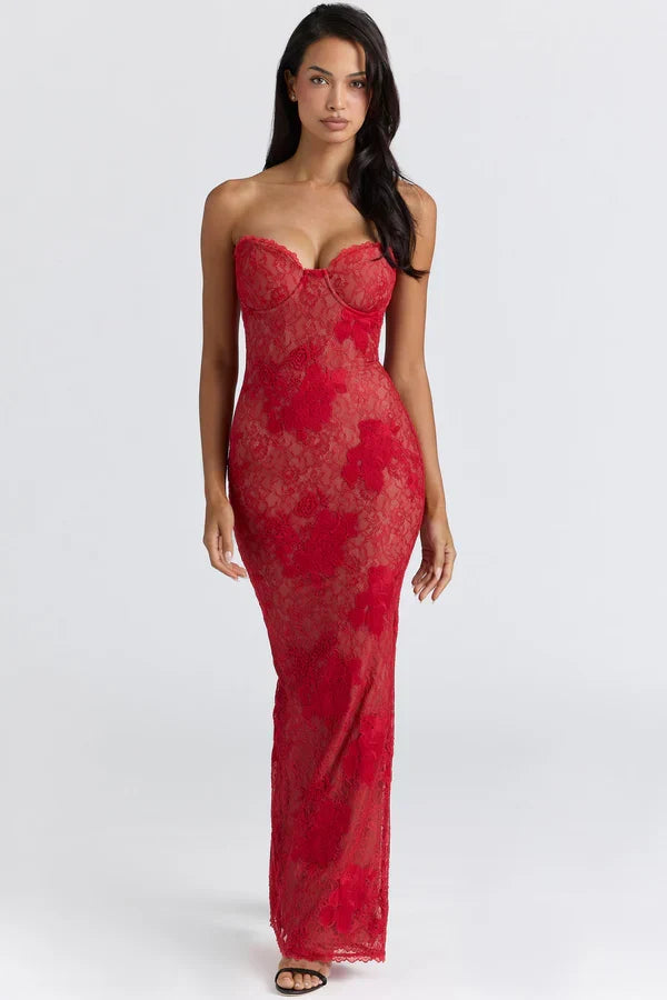 Kaminski | Elegancka koronkowa sukienka maxi sweetheart