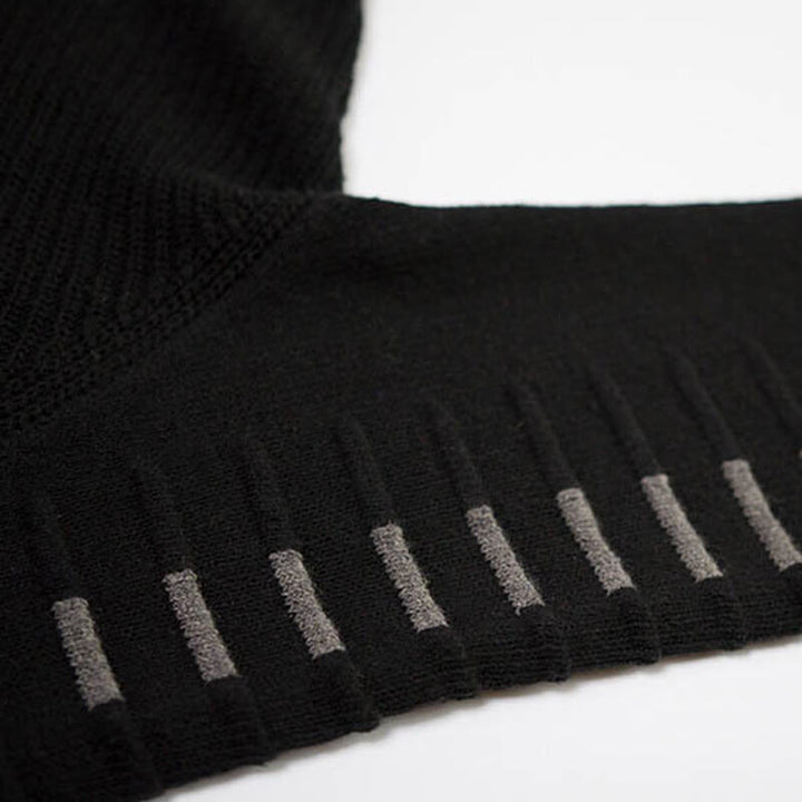 Męski sweter z dzianiny z detalami w paski – edycja jesienna Lukas