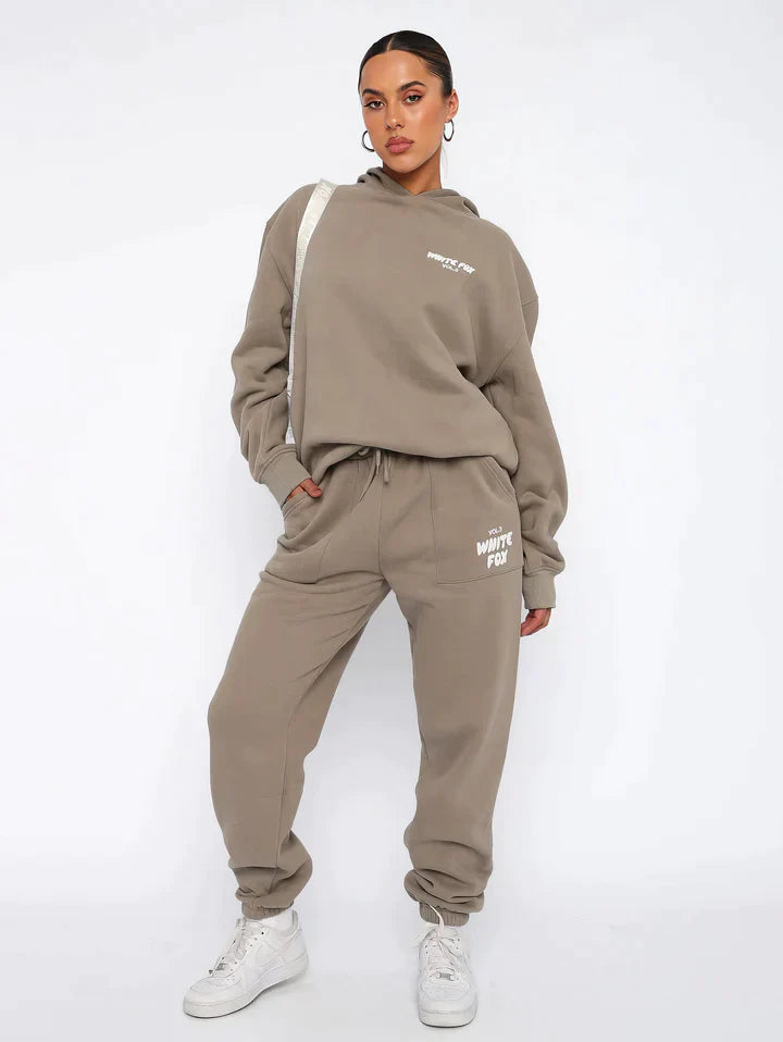 Komfortowy damski dres – Elise